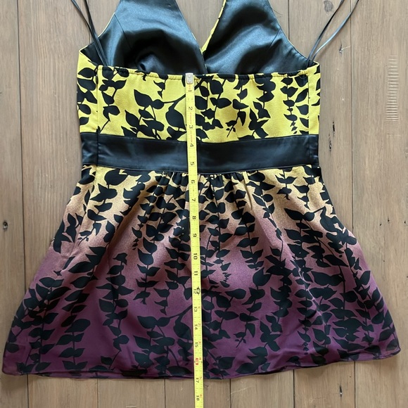 Express V-Neck Halter Top - Picture 6 of 7